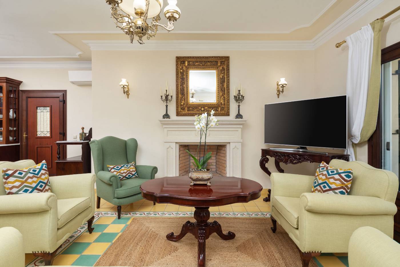Villa Rose — sitting room