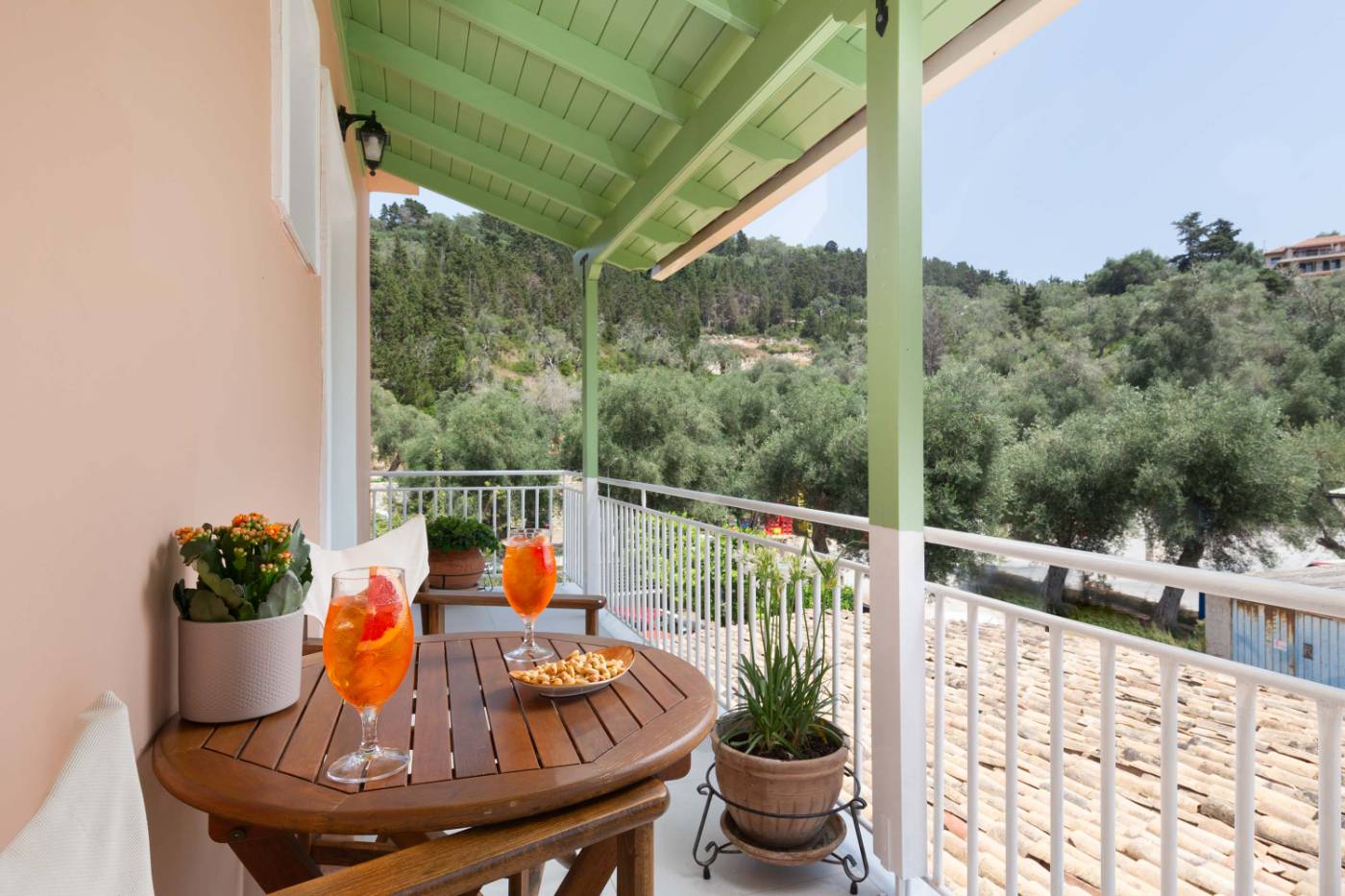 Venti di Paxos II — balcony